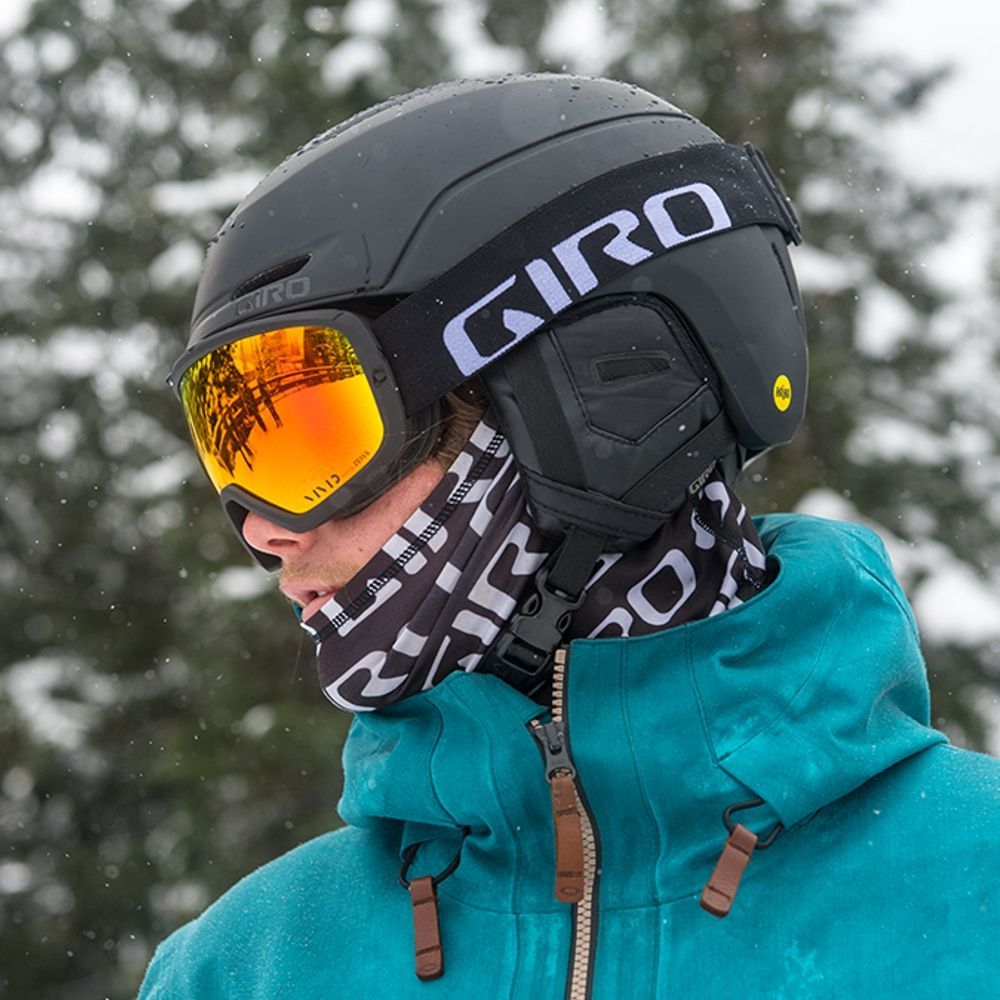 Giro ski helmet, matte black